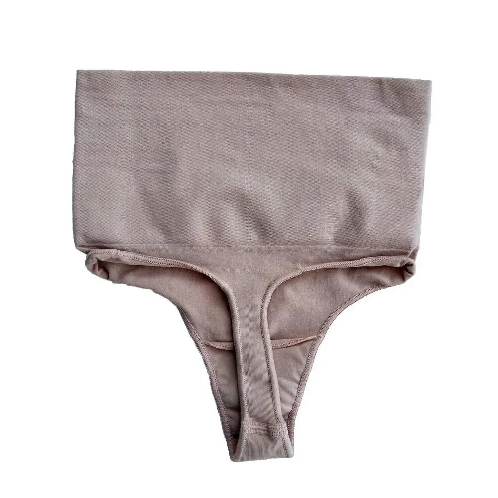 SKIMS Kim Kardashian Core Control Thong Beige Size S/M SH-THG-0108 NWOT - Picture 5 of 6
